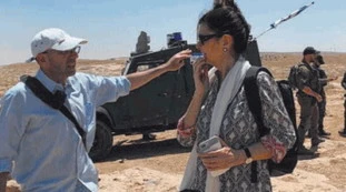 Laura Boldrini eroina degli antisionisti: la foto, ecco che cosa state vedendo