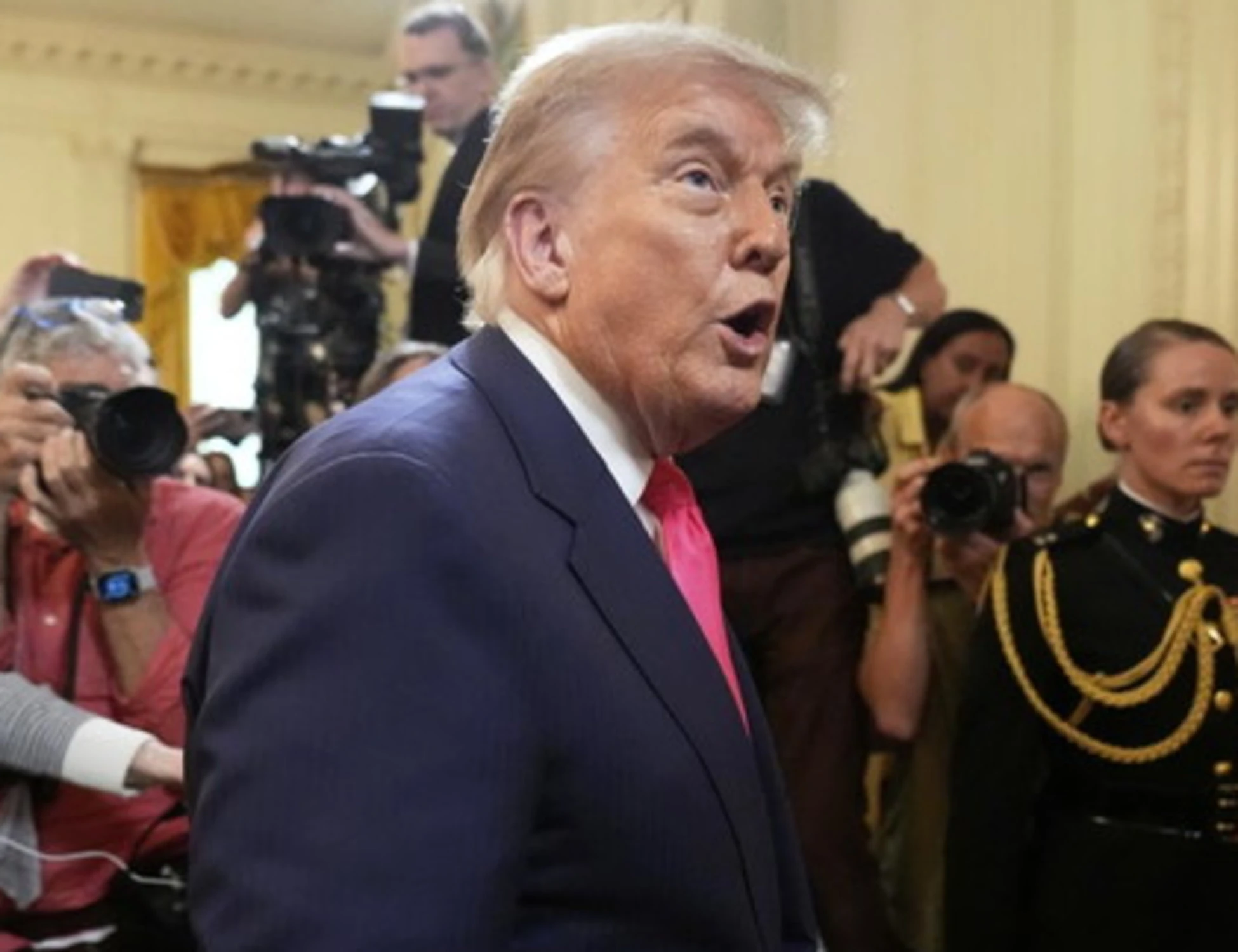 Trump avverte Khamenei: "L'ho salvato da una morte brutta e ignominiosa"
