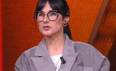 Garlasco, Angela Taccia rivela il calvario di mamma Sempio: "Cosa la aspetta in Psichiatria"