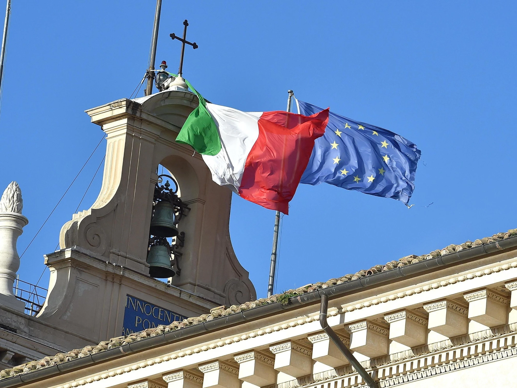 Venezia, il 2 giugno è un caso politico: Inno d'Italia e soldi, sindacati nel mirino