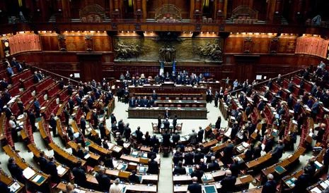La Casta si regala32 milioni di euro in più