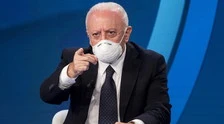 Che tempo che fa, Vincenzo De Luca da Fabio Fazio: “Ma come, non è impegnato con lockdown e guerriglia?”