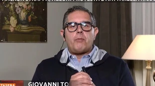 Stasera Italia, Toti travolge Macron: "Va avanti da anni, cosa fa la Francia"