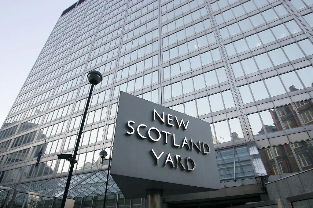 L'Isis è arrivato a Londra: arrestati in quattro, "stavano progettando un attentato"