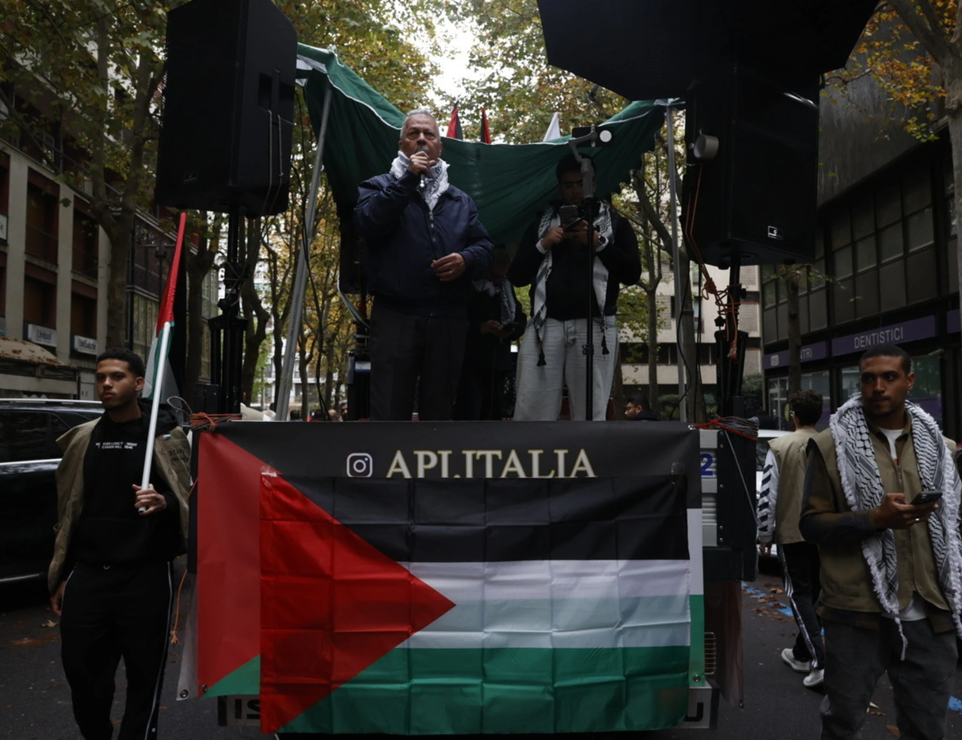 Hannoun arrestato, FdI picchia durissimo contro la sinistra: ecco tutti i nomi