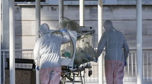 Coronavirus, il bollettino del 22 ottobre è da record: meno tamponi a fronte di più contagi e più morti