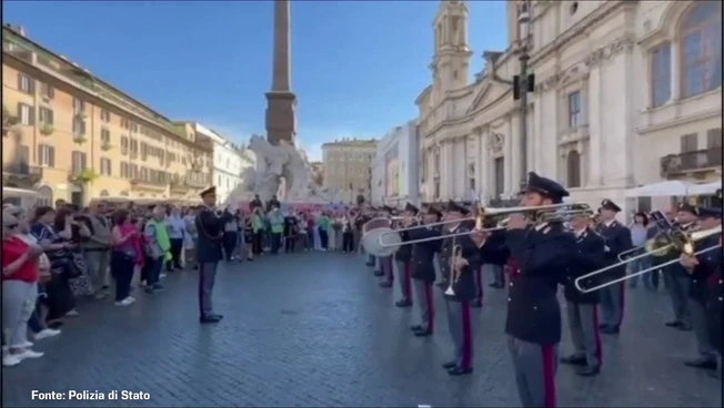 La Banda della Polizia a piazza Navona per il 'giubileo delle bande'