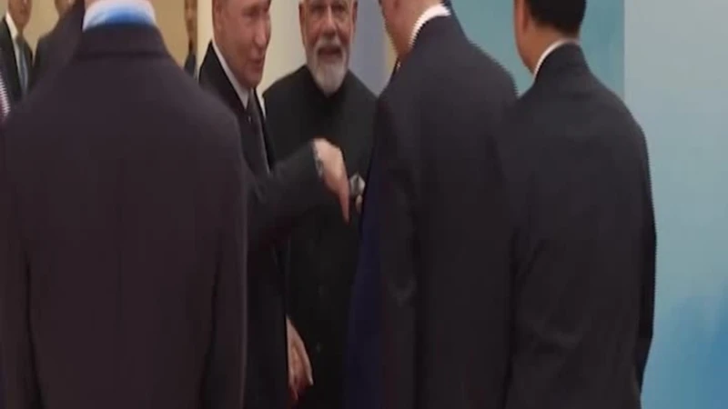 https://media.liberoquotidiano.it/4Sgs0hZT3g1of8z_k47aF5RPeNZrT8pK1ITeHkDngjI/width:800/quality:90/aW1hZ2VzLzIwMjUvMDkvMDEvMTM1MDIzNDk2LTU5YjlkODZlLTg4NTktNDA2MC04Njc5LTBhOTkyMmE3ZDM5NS5qcGc.webp