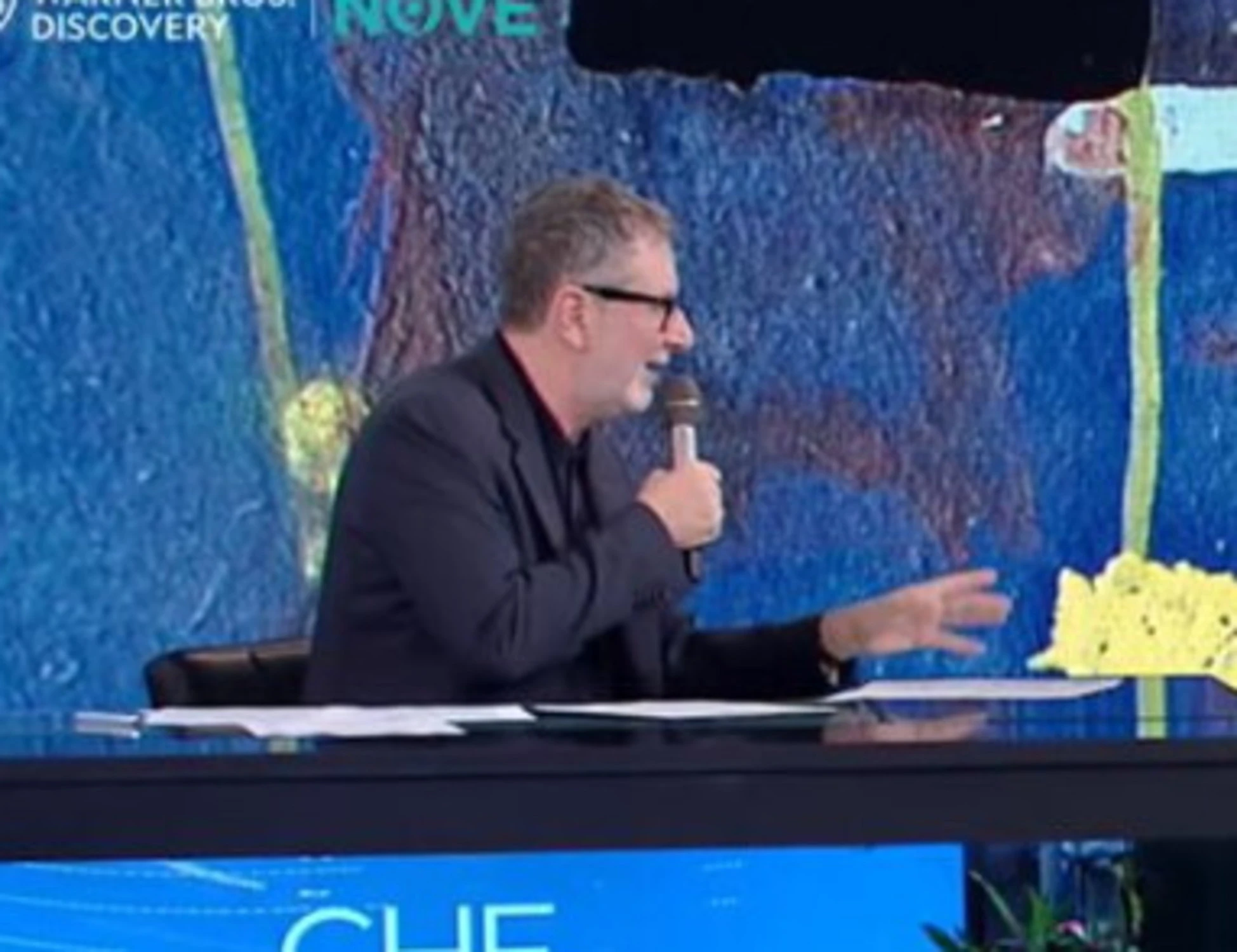 Striscia la notizia, Antonio Ricci stronca Fabio Fazio: "Orrore fare il piangina come lui"