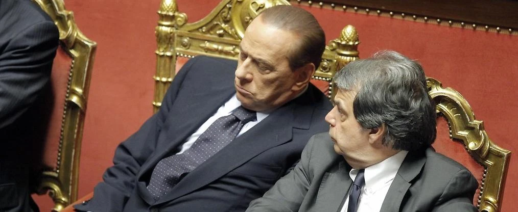Renato Brunetta invia a Renzi e Napolitano un dossier sul complotto contro Berlusconi