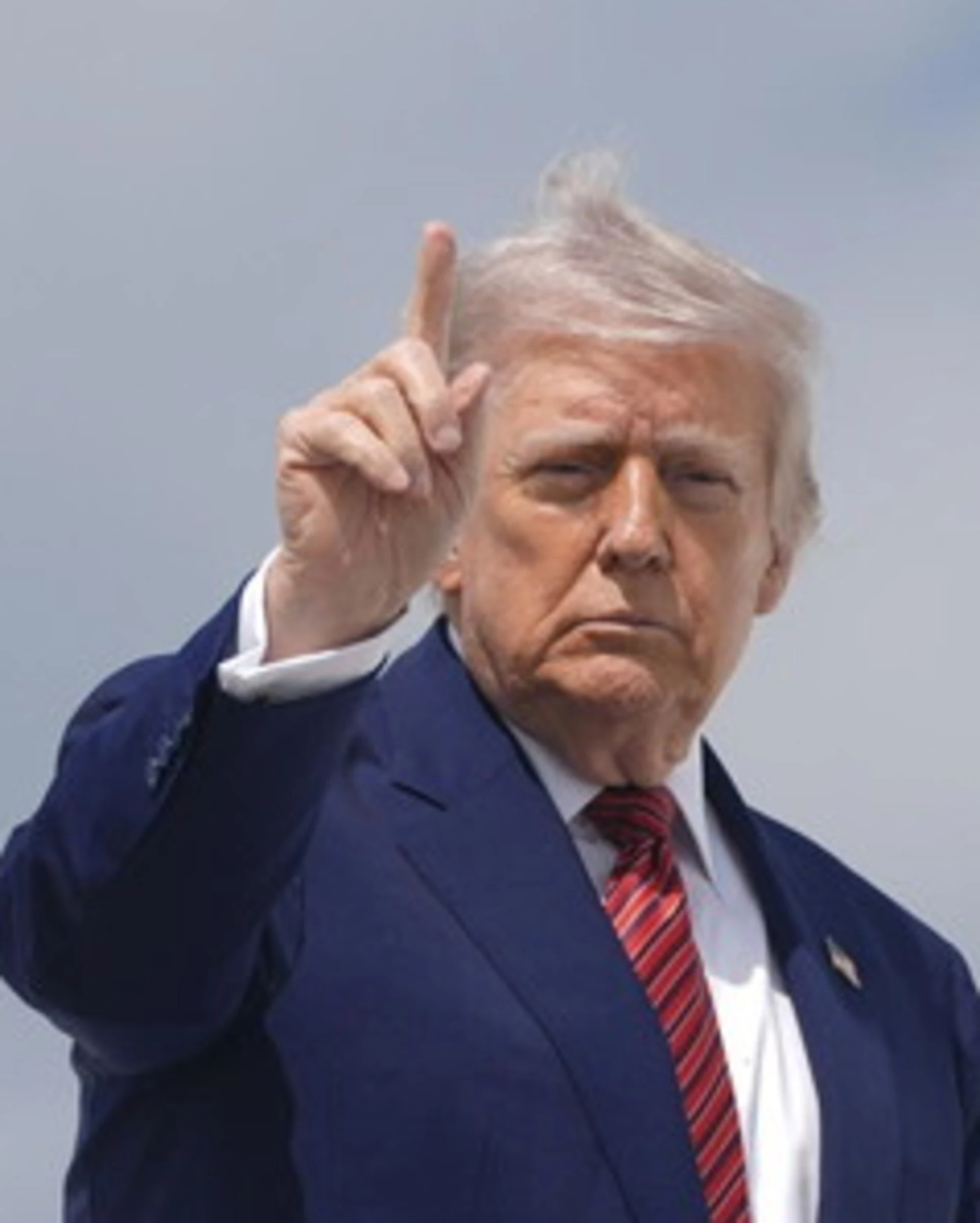 Trump, avvertimento a Putin: "Sta scherzando con il fuoco!"
