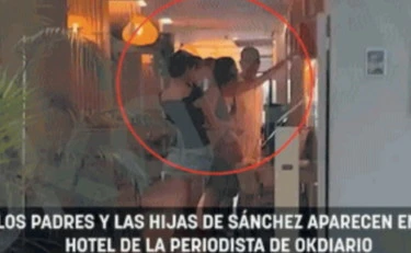 Mamma e figlia di Pedro aggrediscono una cronista. La fiesta vip dei ministri