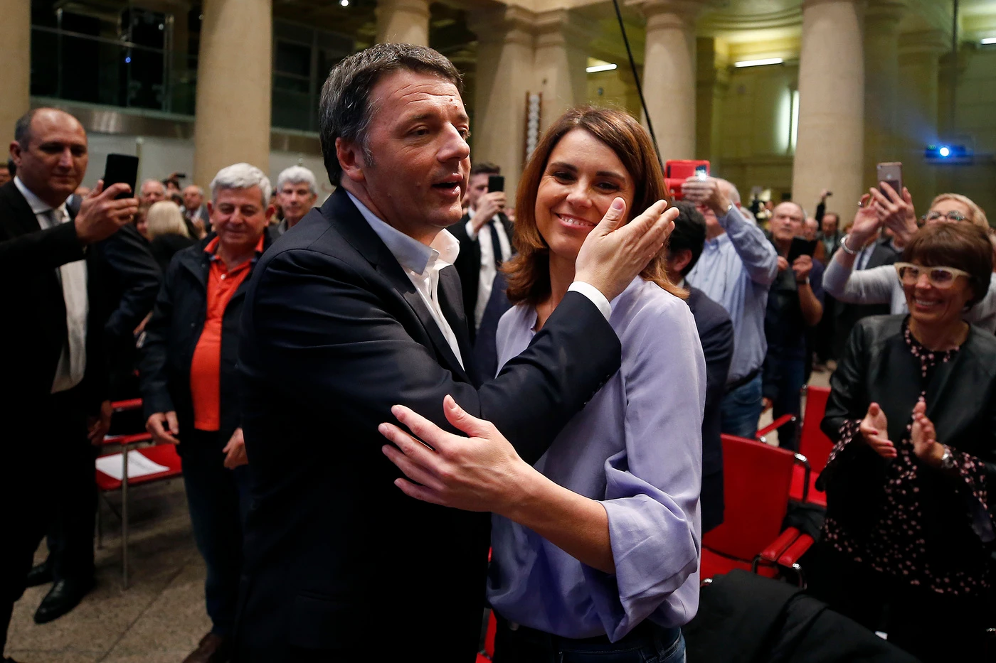 Coronavirus, il responsabile Pd contro Renzi: "Meglio che muoia un renziano". La Bonafè in imbarazzo