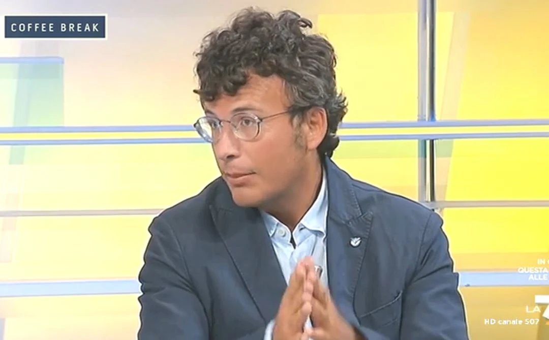 Diego Fusaro e la Russia: "Chi è davvero Gianluca Savoini, cosa so su di lui". Informazioni riservate