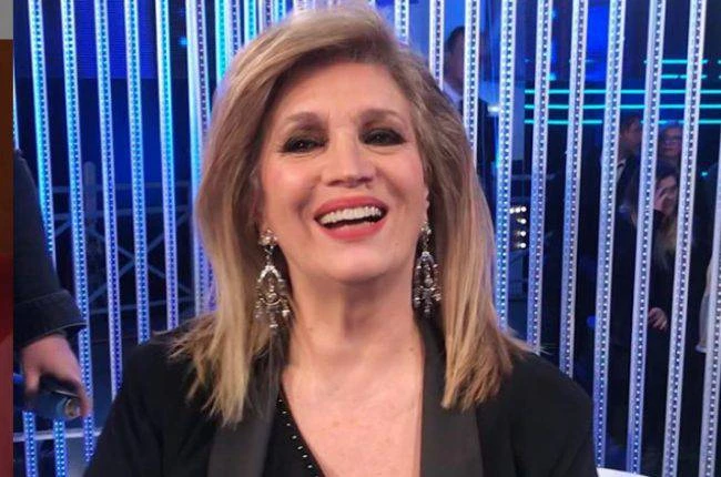 All Together Now, cosa è successo da Michelle Hunziker? Ecco perché non c'era Iva Zanicchi