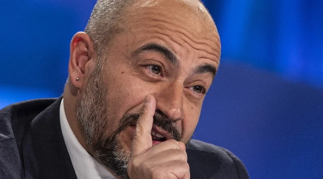 Gianluigi Paragone, l'ombra dei brogli contro Italexit: "Hanno fatto la porc***a per tenerci fuori"