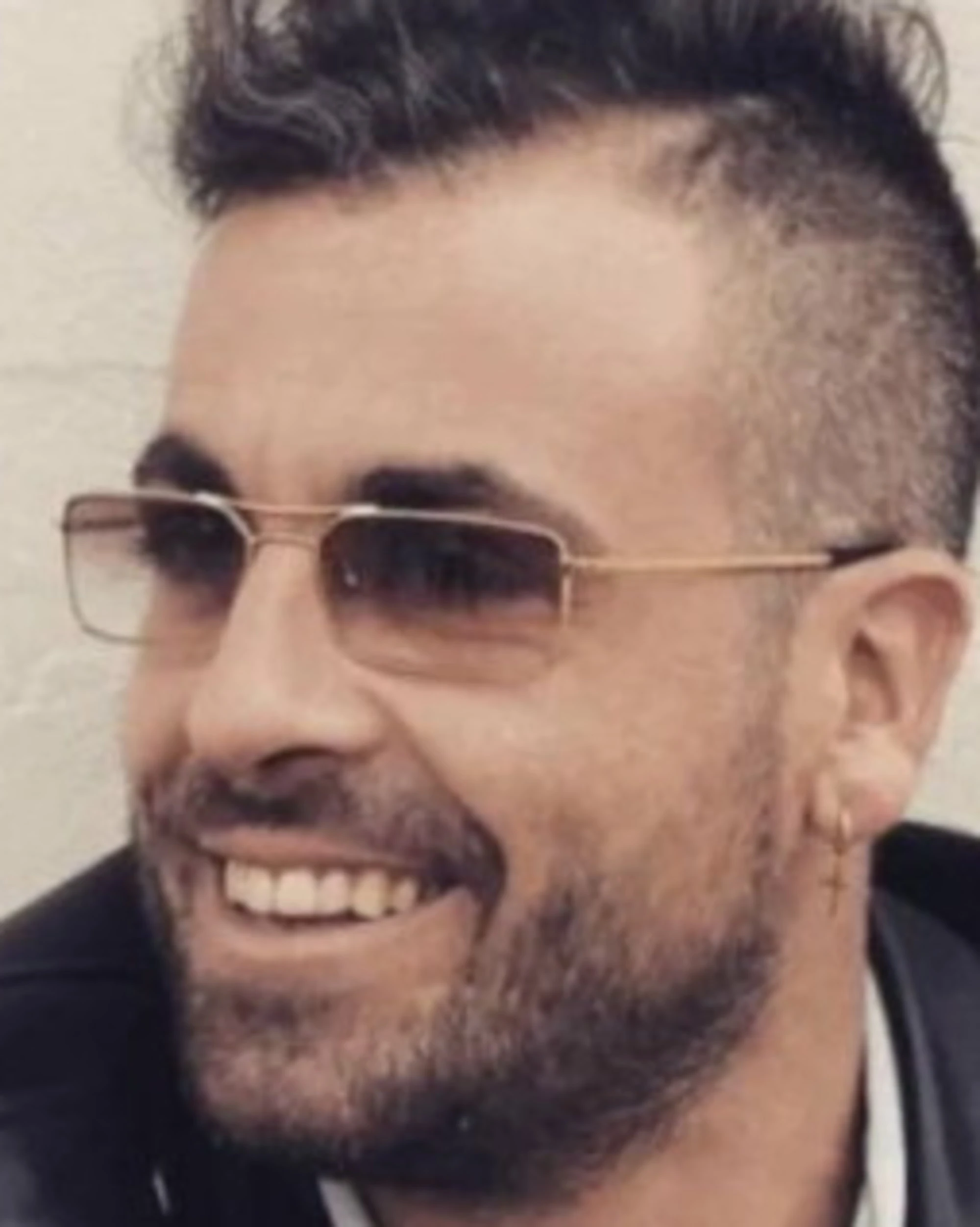 Dj Godzi, "inseguiva una ragazza sul balcone": cos'è successo prima della morte