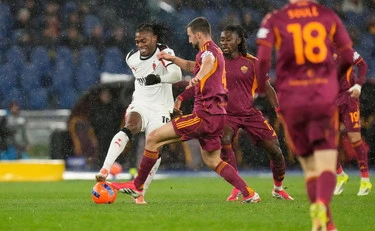 Serie A, Roma-Milan finisce in un 1 a 1: i giallorossi a quota 43