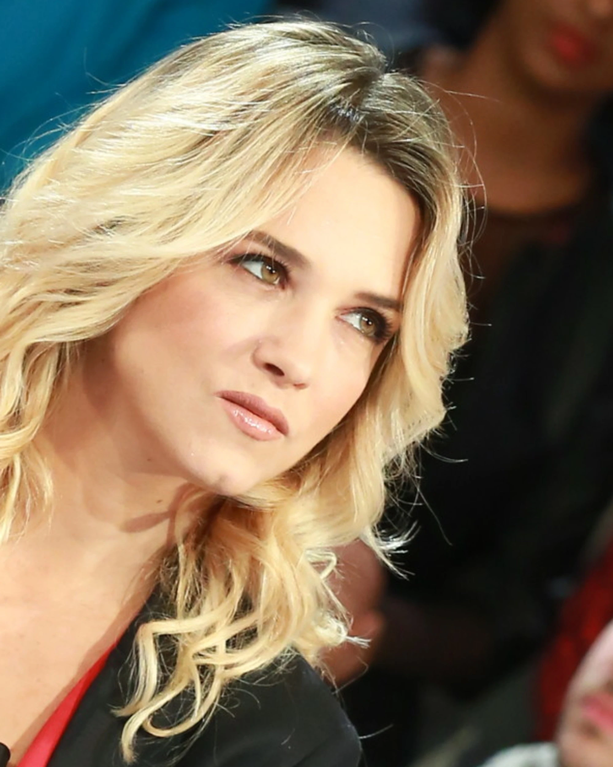 Francesca Barra, scandalo IA: nuda sul sito per adulti