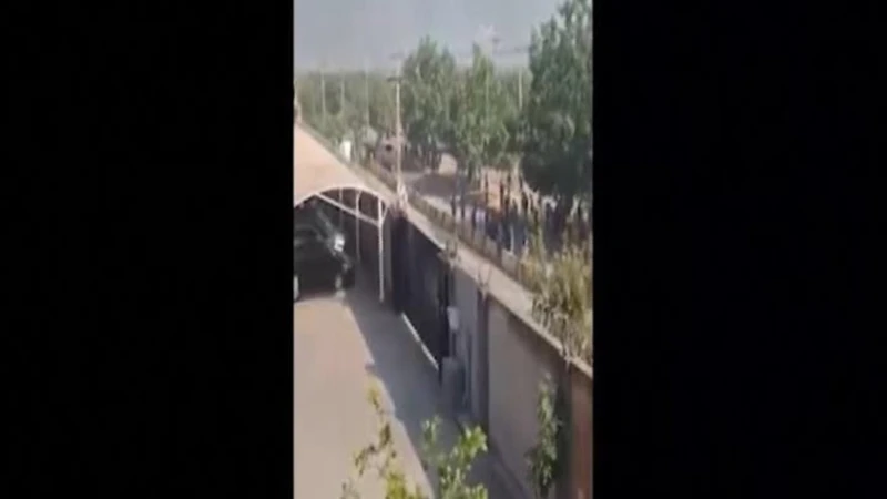 Pakistan, attentato Islamabad: gli attimi successivi all'esplosione