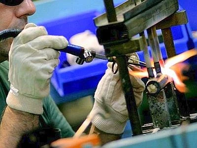 Industria, fatturato in calo a ottobre: -4,7% su base annua