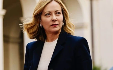 Giorgia Meloni, la lezione sul Tricolore