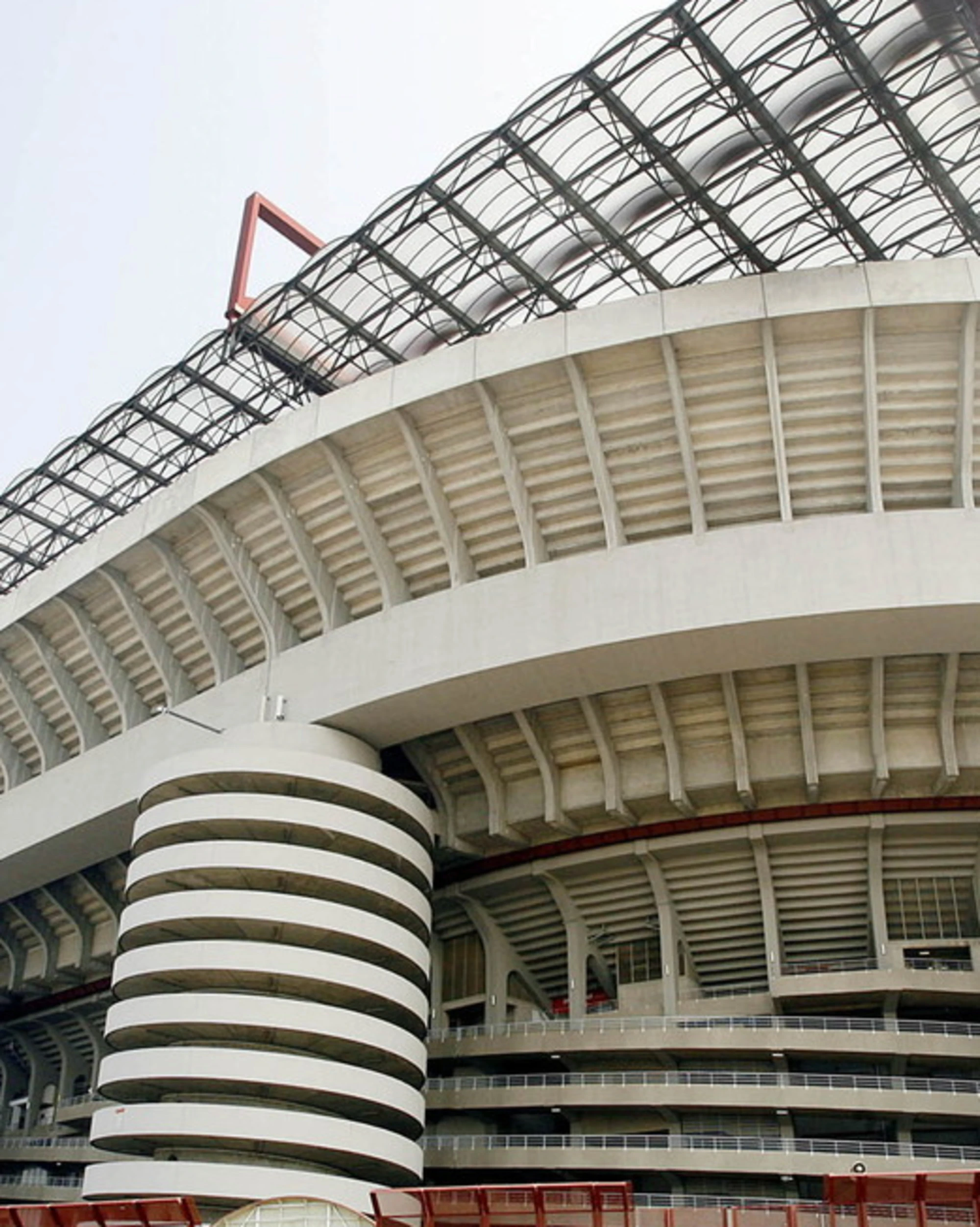 San Siro, "il Comune può venderlo": il Tar ribalta il quadro