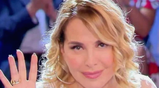 Pomeriggio 5, tagliato il finale della D'Urso: esplode il caso a Mediaset