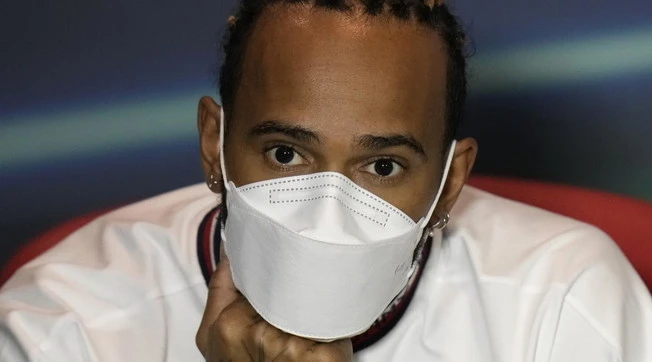 Lewis Hamilton, la confessione che spiazza il mondo: "I miei problemi di salute mentale. Ma continuo a combattere"