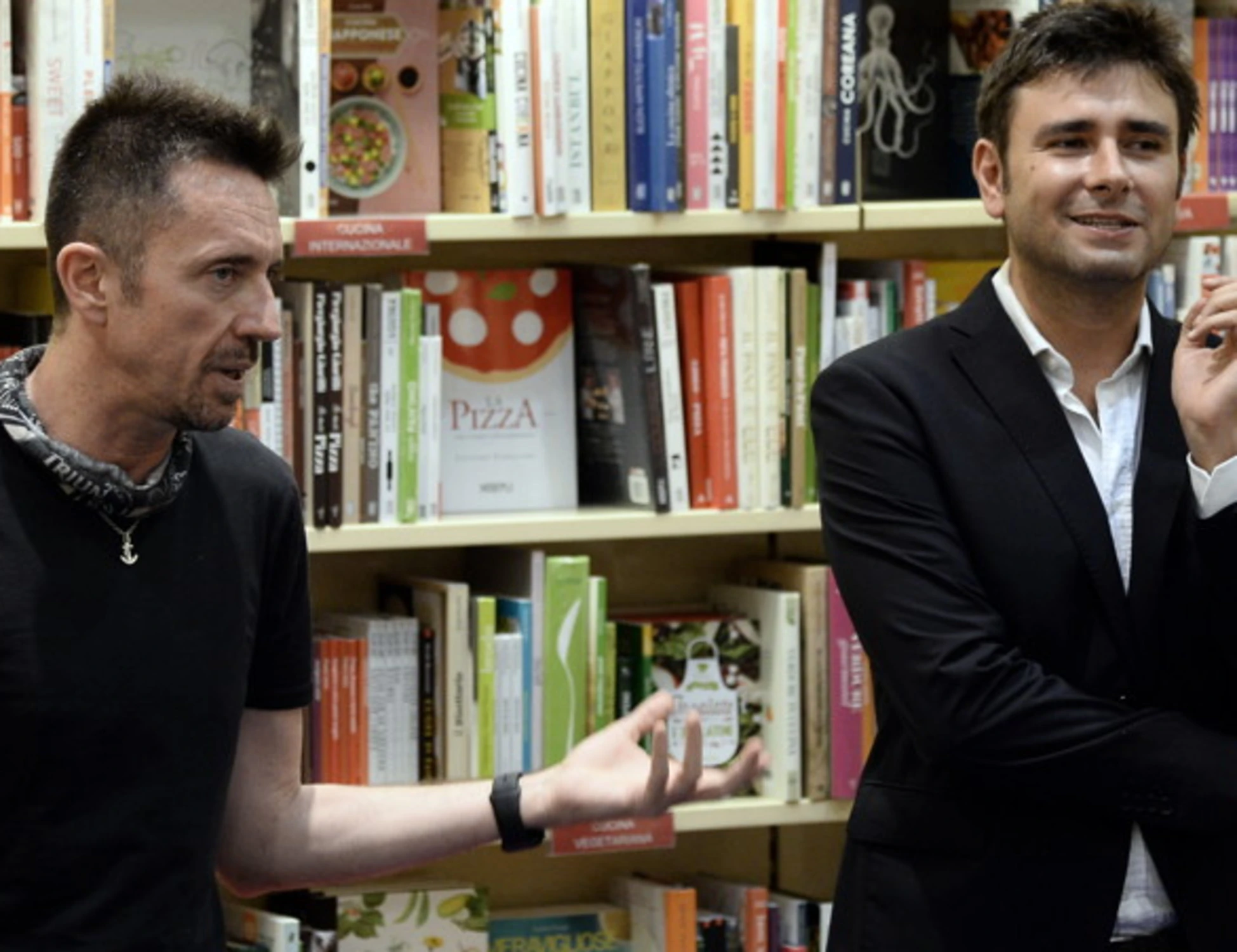 Di Battista, Andrea Scanzi su tutte le furie: attacco durissimo a Mentana e Gaia Tortora