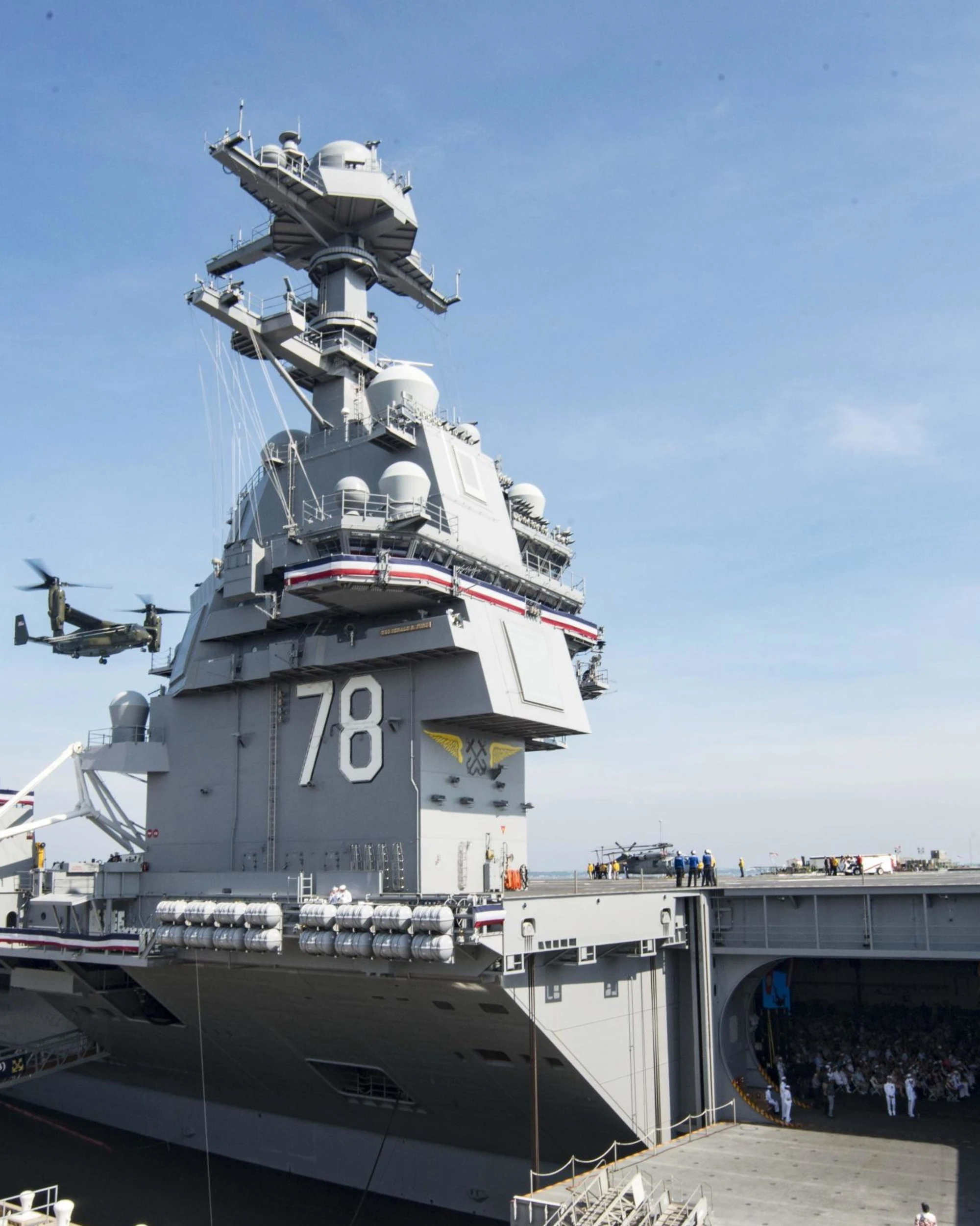 Venzuela, navi Usa schierate: il timore di un attacco missilistico