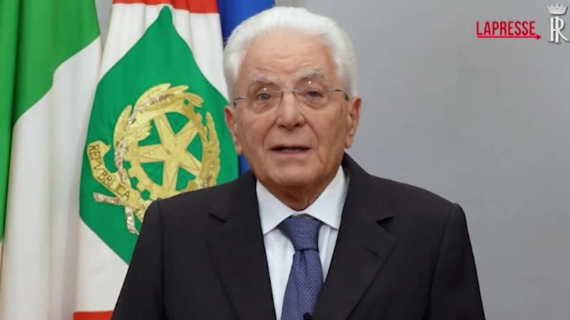 https://media.liberoquotidiano.it/4tYtZoOChx3rLGnmERCvyewMz2Nx5whHfi903OkGYqo/width:800/quality:90/aW1hZ2VzLzIwMjUvMDkvMDYvMTAyNjE0MjIxLTM5ZGU5YWM5LTZhYTMtNGFkOC05YWE4LTExMGQ1NGZjOTI5MS5qcGc.webp