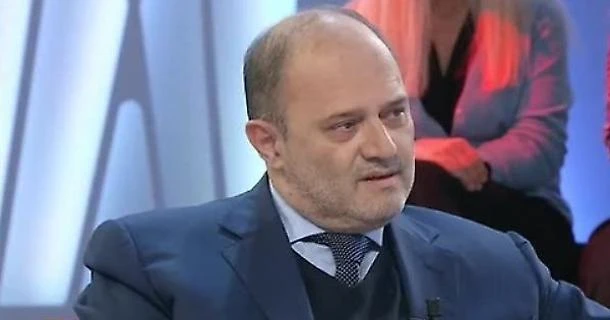 Franco Bechis, la lettera del signore Emilio che smaschera il metodo-Zingaretti: così la burocrazia uccide