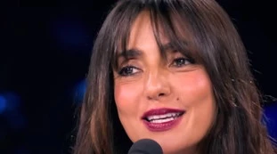 Ambra Angiolini, "dissociare da cosa?": schiaffo alla sinistra, gode la Bernini