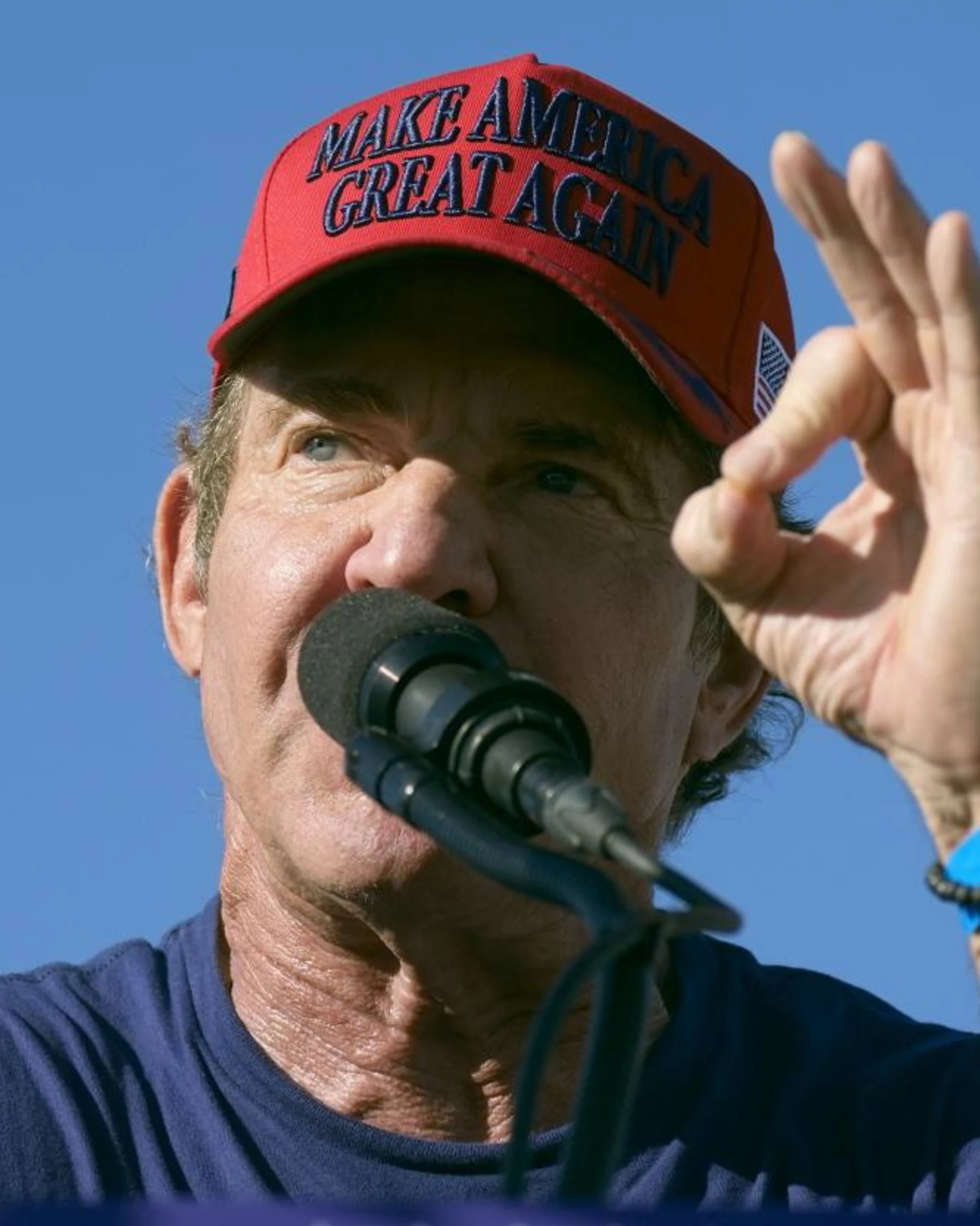 Dennis Quaid: "Sono trumpiano, volevano cancellarmi. Cosa penso di Meloni"