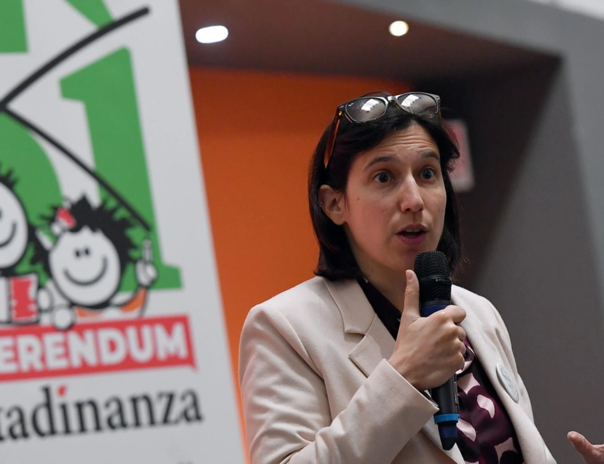 Referendum, sentiment contrastato e poche menzioni