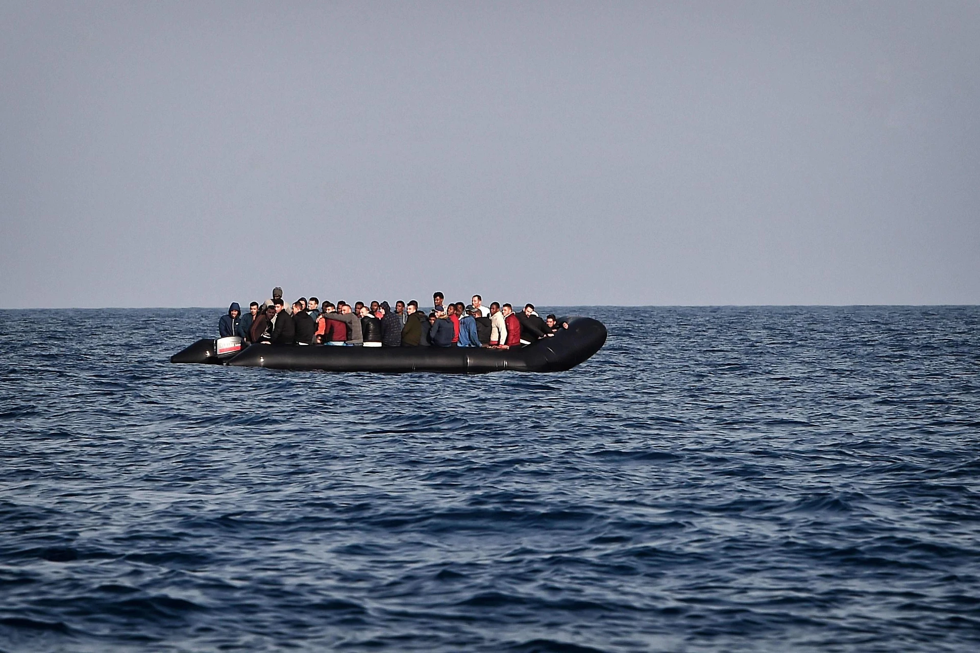 Immigrati, Matteo Salvini affonda Ong e coop: rivoluzione epocale, sinistra sputtanata