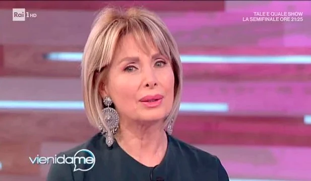 Vieni da Me, Marta Flavi sconvolgente: "Come faccio a tenere tutto su". Pazzesco: si pente subito dopo