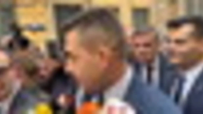 Vannacci: voto fiducia? è il credito alla moglie che cucina la trippa