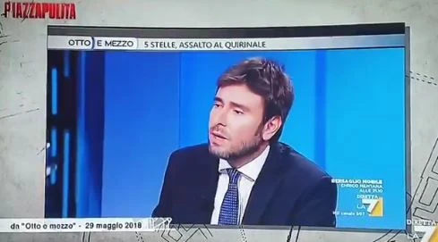 Piazzapulita, Formigli manda in onda Di Battista dalla Gruber: i 39 secondi che affondano il M5s