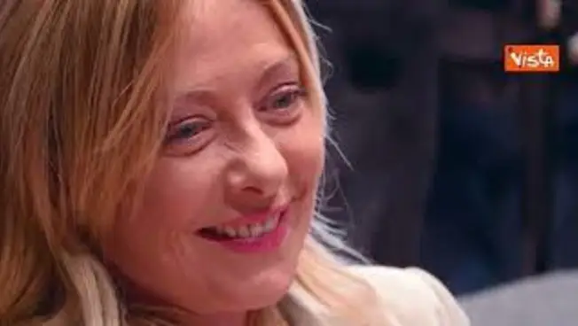 Leggi l'articolo: Meloni si siede sul divano al Salone Internazionale del Mobile a Milano