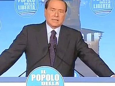 Berlusconi: "Il Pd è ancora legato all'ideologia comunista"