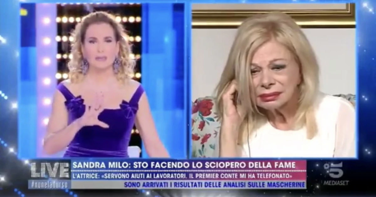 Live-Non è la D'Urso, Sandra Milo smaschera Giuseppe Conte: "Mi ha telefonato, e...", la frase assurda sugli spaghetti