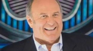 Mediaset, doccia gelata per Gerry Scotti e i suoi fan: "Non è prevista"