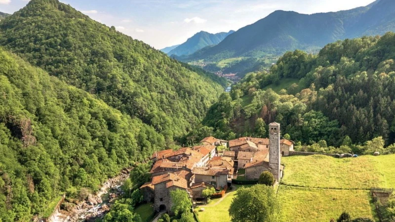 https://media.liberoquotidiano.it/598NQnufe-khU5-8Mg8FCaw1sZ9kDLB4cGT5eluJFx0/width:800/quality:90/aW1hZ2VzLzIwMjUvMDkvMTUvMDU0NDQxMTk1LTAwYWM5ODM3LTQ4MTktNGQzYy05Y2VlLTE2ZWRiNmZmMGE4OS5qcGc.webp