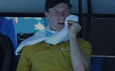 Jannik Sinner, misure estreme contro di lui: "Perquisizione corporale"