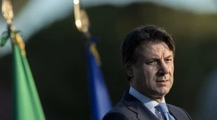 Giuseppe Conte, altro che svolta: mille euro a grillino? In quanti pronti a mollare il M5s