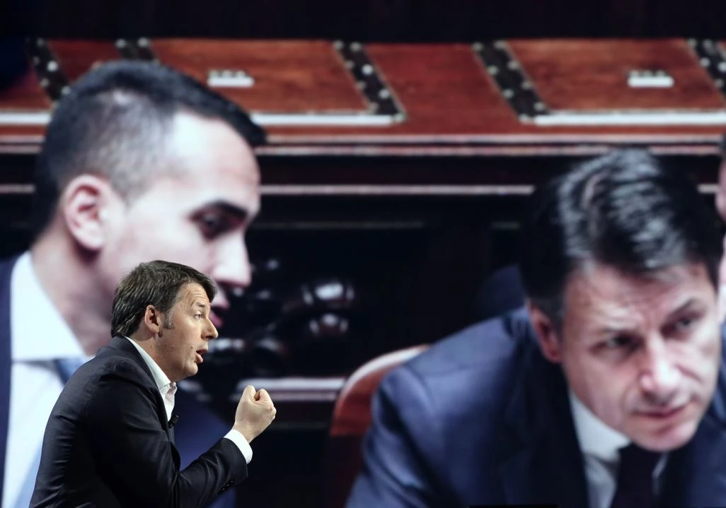 Giuseppe Conte, il sospetto su Matteo Renzi e Luigi Di Maio: "Così facciamo poca strada". La notte delle liti