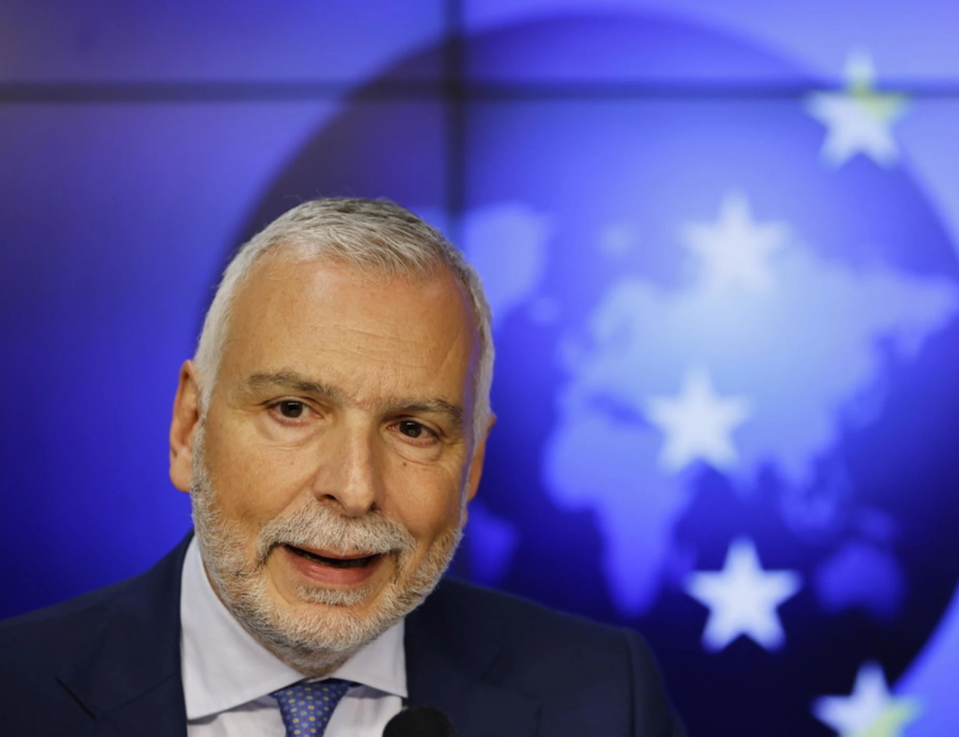 Caso Mogherini, Sannino si dimette: scandalo Ue, altro scossone