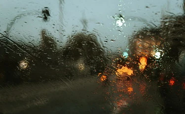 Meteo, "rovesci e temporali": Ferragosto rovinato, ecco dove